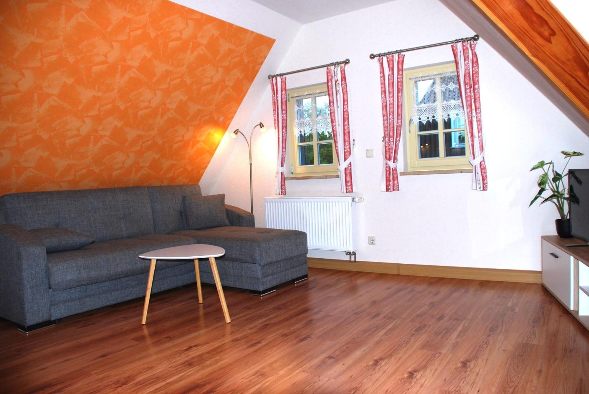Fh Am Osterbrunnen Hotel Хинтерхермсдорф Екстериор снимка